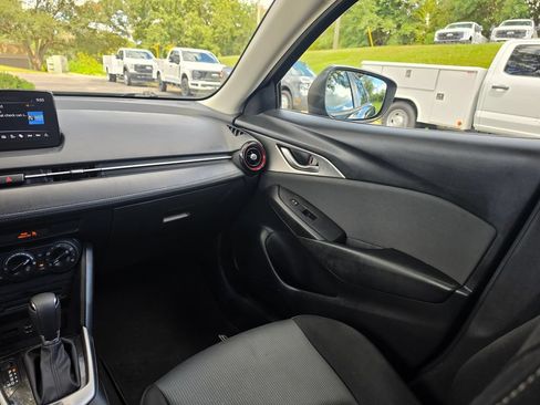 Used 2018 MAZDA CX-3 Sport AWD/4WD image 15