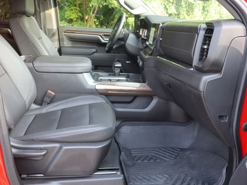 Used 2023 Chevrolet Silverado 1500 RST w/ RST All Star Premium Package AWD/4WD image 33