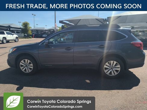Used 2017 Subaru Outback 2.5i Premium AWD/4WD image 7