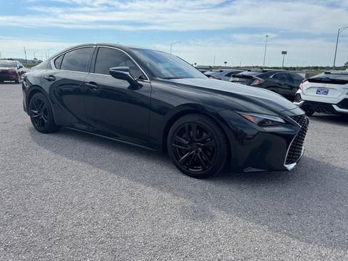 Used 2024 Lexus IS 300 w/ Comfort Package image 11