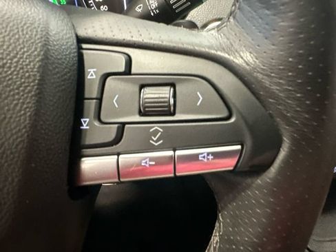 Used 2022 Cadillac XT4 Sport w/ Sun And Sound Package AWD/4WD image 9