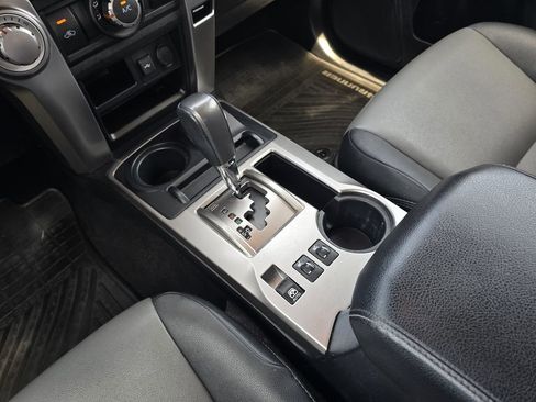 Used 2021 Toyota 4Runner SR5 Premium AWD/4WD image 16