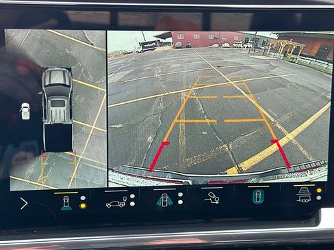 Used 2022 GMC Sierra 1500 Elevation w/ Elevation Premium Package image 26