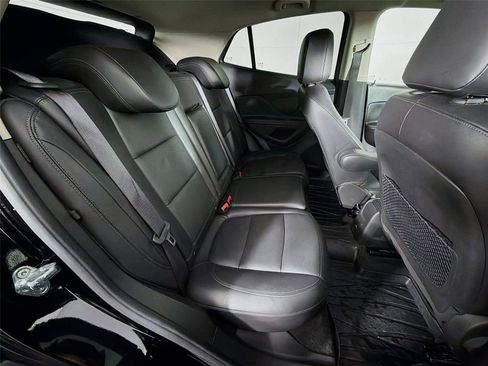 Used 2019 Buick Encore Essence w/ Safety Package II image 25