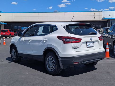 Used 2020 Nissan Rogue Sport S FWD image 7