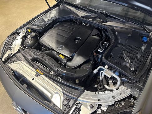 Used 2022 Mercedes-Benz C 300 4MATIC Coupe image 65