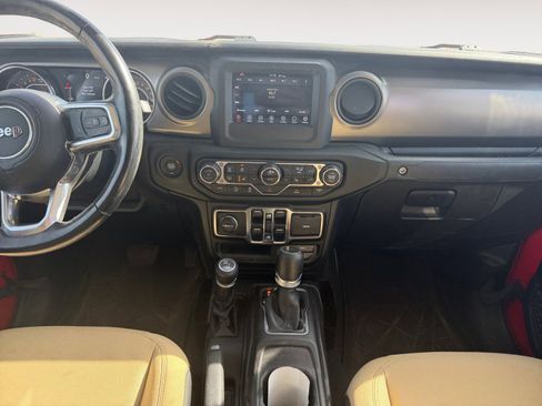Used 2020 Jeep Gladiator Sport w/ Quick Order Package 24S AWD/4WD image 11