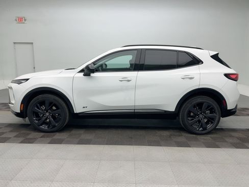 Certified 2025 Buick Envision Sport Touring image 2