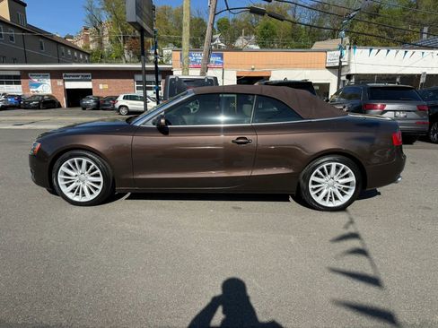 Used 2011 Audi A5 2.0T Premium Plus image 4