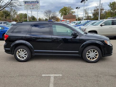Used 2016 Dodge Journey SXT image 3