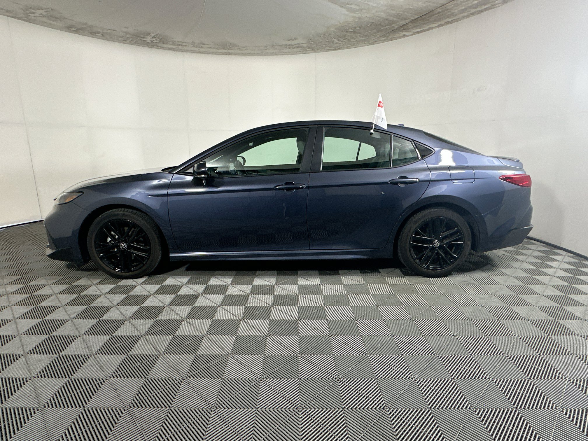 Certified 2026 Toyota Camry SE FWD image 6
