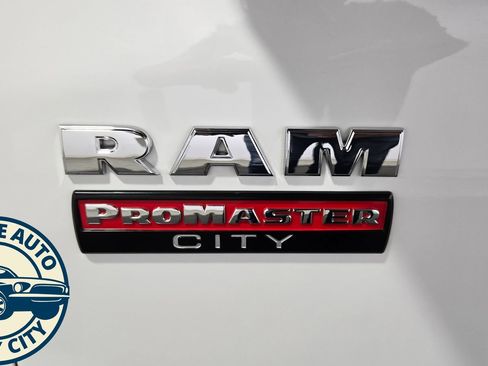 Used 2022 RAM ProMaster City Tradesman FWD image 22