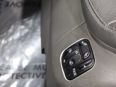 Used 2006 Mercedes-Benz SL 500 image 54