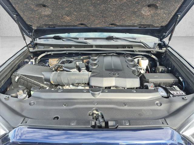 Used 2024 Toyota 4Runner SR5 RWD image 21