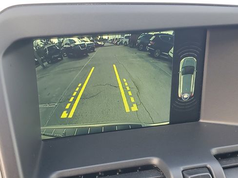 Used 2016 Volvo XC60 T5 Premier FWD image 22