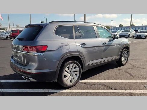Used 2021 Volkswagen Atlas SE image 21