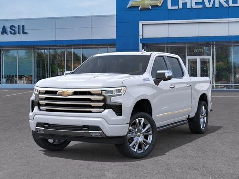 New 2026 Chevrolet Silverado 1500 High Country AWD/4WD image 6