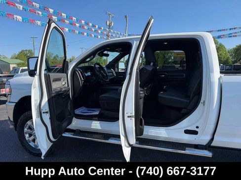 Used 2023 RAM 3500 Big Horn w/ Level 1 Equipment Group AWD/4WD image 6
