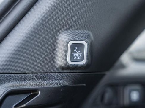 New 2025 Jeep Grand Cherokee Limited w/ MOPAR Finishing Package image 11