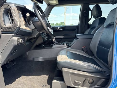Used 2021 Ford Bronco Outer Banks AWD/4WD image 12