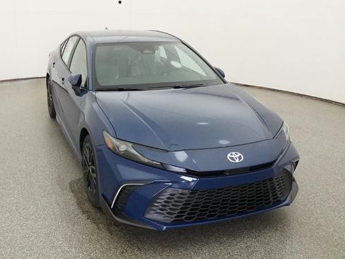 New 2026 Toyota Camry SE FWD image 14
