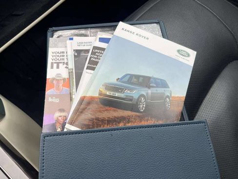 Used 2018 Land Rover Range Rover Supercharged image 24