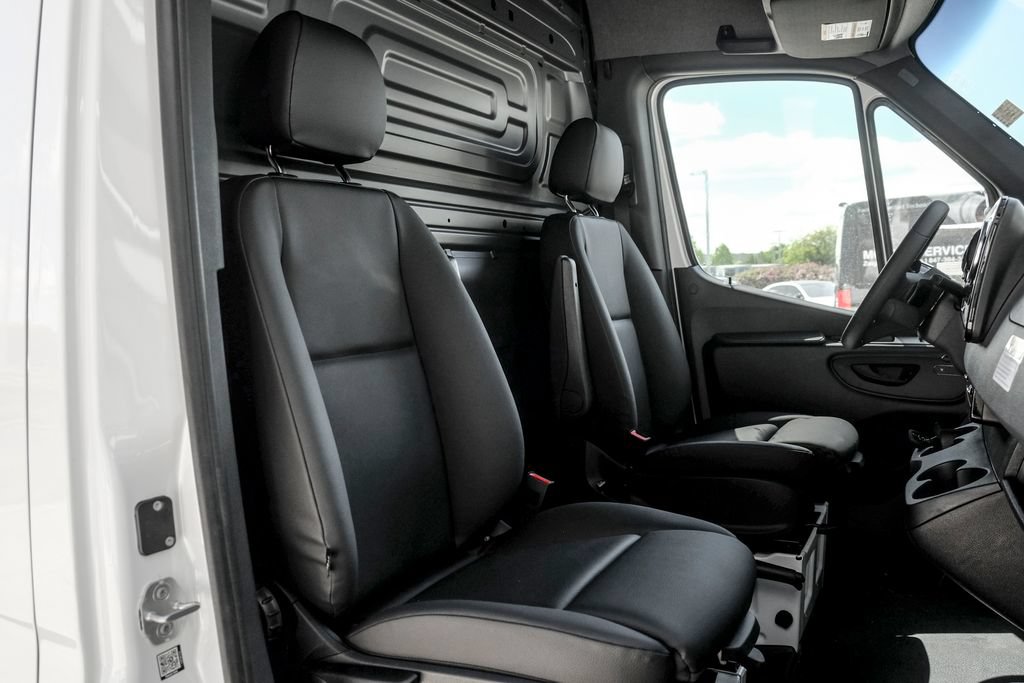 Used 2026 Mercedes-Benz Sprinter 3500 image 20