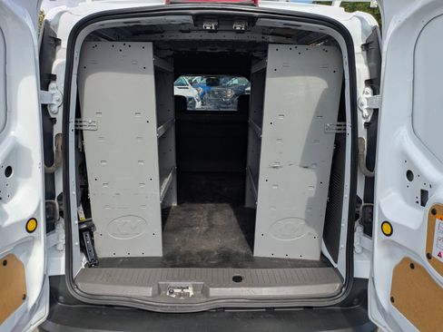 Used 2022 Ford Transit Connect XLT FWD image 16