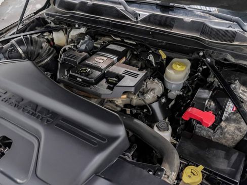 Used 2020 RAM 3500 Limited image 59