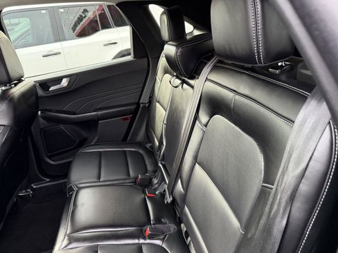 Used 2025 Ford Escape Platinum image 14