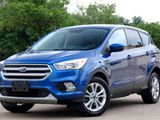 Used 2017 Ford Escape SE image 2