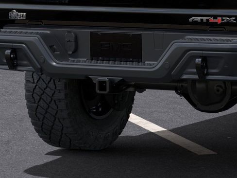 New 2024 GMC Canyon AT4X w/ AT4X AEV Edition AWD/4WD image 20