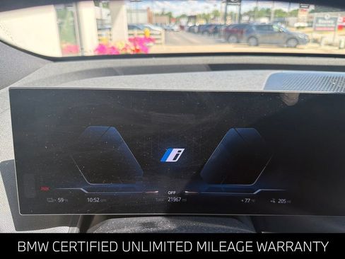 Used 2024 BMW iX xDrive50 w/ Sport Package AWD/4WD image 34