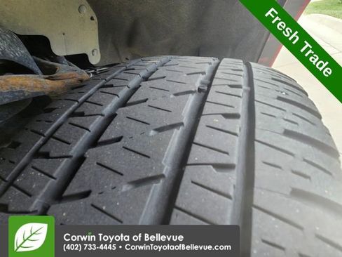 Used 2015 Ford F150 Platinum w/ Equipment Group 701A Luxury AWD/4WD image 15
