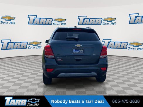 Used 2021 Chevrolet Trax LT w/ LT Convenience Package FWD image 7