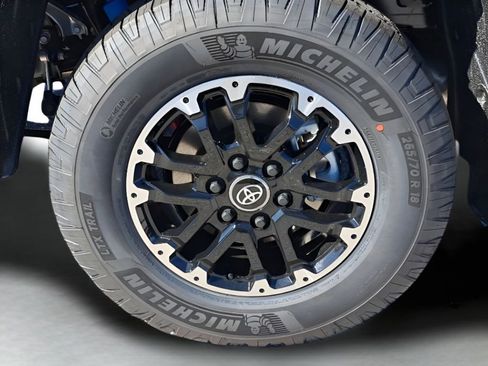 New 2026 Toyota Tundra SR5 w/ TRD Off-Road Package AWD/4WD image 5