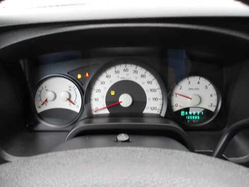 Used 2010 Dodge Dakota Big Horn image 17