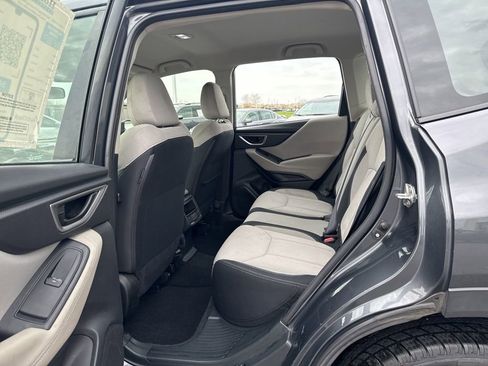 Used 2023 Subaru Forester AWD/4WD image 34
