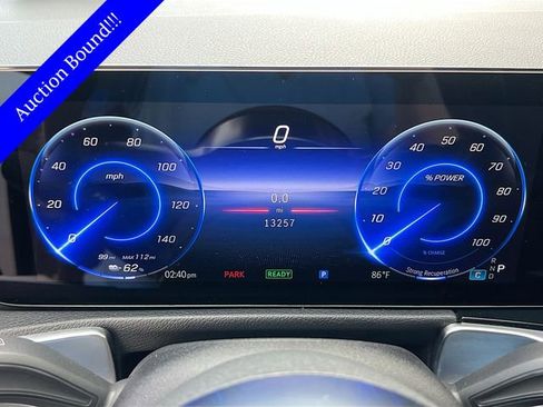 Used 2024 Mercedes-Benz EQB 250+ image 9