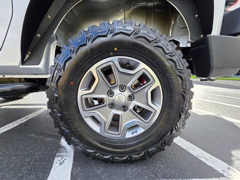 Used 2011 Jeep Wrangler Sport image 32