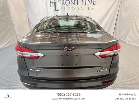 Used 2019 Ford Fusion SE FWD image 6