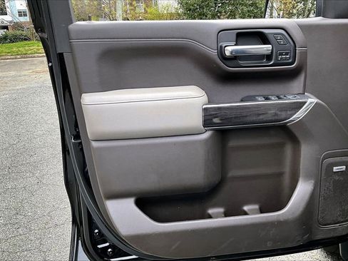 Used 2019 Chevrolet Silverado 1500 LTZ w/ LTZ Plus Package image 27