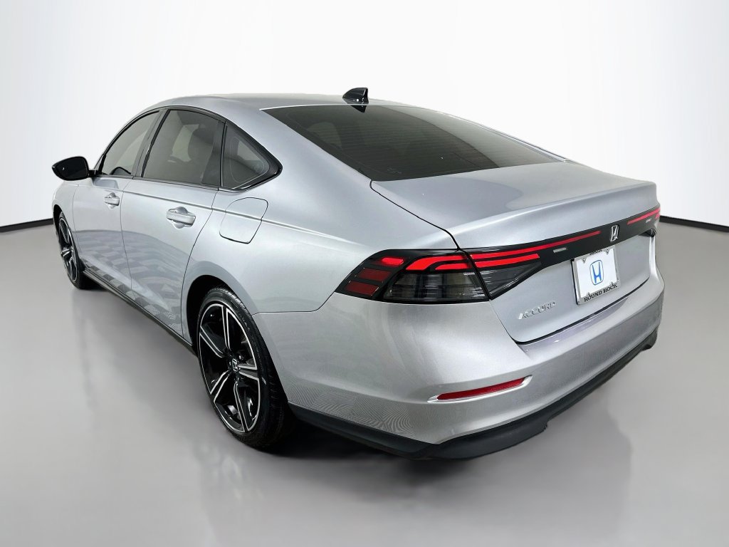 Used 2026 Honda Accord SE image 7