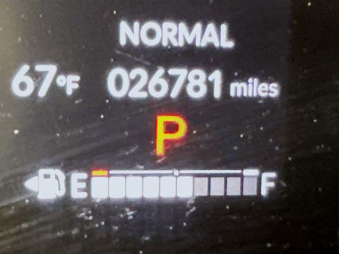 Used 2025 Honda HR-V Sport image 19