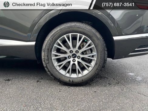 Used 2025 Genesis GV80 2.5T Standard AWD/4WD image 7