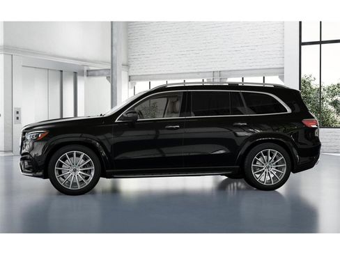New 2026 Mercedes-Benz GLS 580 4MATIC image 35
