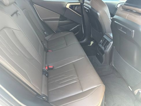 Used 2025 BMW X3 xDrive30i w/ Convenience Package AWD/4WD image 16