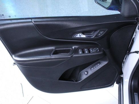 Used 2019 Chevrolet Equinox Premier image 13