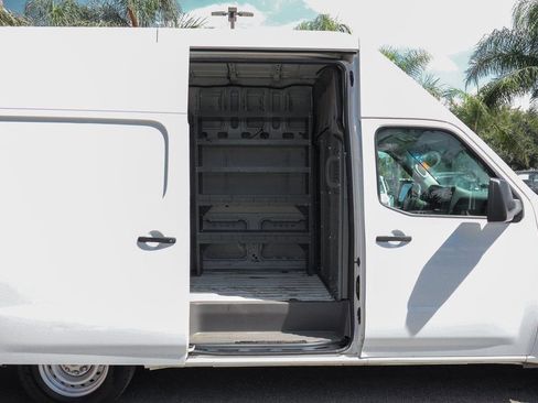 Used 2019 Nissan NV 2500 S RWD image 11