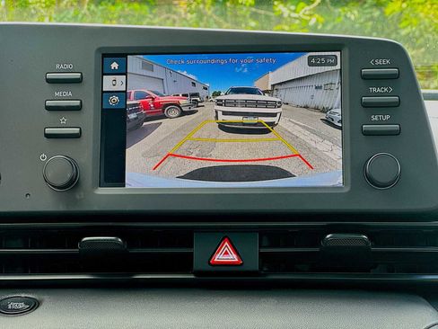 New 2026 Hyundai Elantra Sport FWD image 22